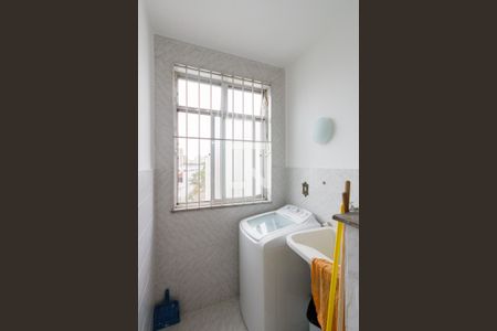 Apartamento para alugar com 56m², 2 quartos e 1 vaga Apartamento para alugar com 56m², 2 quartos e 1 vagaCozinha e Área de Serviço