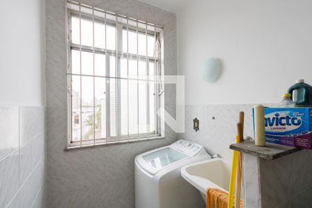 Apartamento para alugar com 56m², 2 quartos e 1 vaga Apartamento para alugar com 56m², 2 quartos e 1 vagaCozinha e Área de Serviço