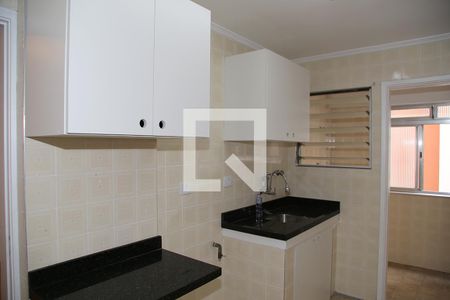 Apartamento para alugar com 63m², 1 quarto e 1 vaga Apartamento para alugar com 63m², 1 quarto e 1 vagaCozinha - Armários