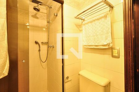 Apartamento à venda com 131m², 3 quartos e 2 vagasBanheiro da Suíte 2