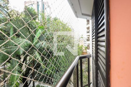 Apartamento à venda com 131m², 3 quartos e 2 vagasVaranda da Suíte 1