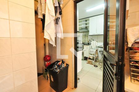 Apartamento à venda com 131m², 3 quartos e 2 vagasÁrea de Serviço