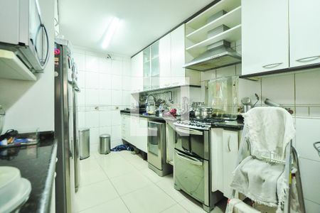 Apartamento à venda com 131m², 3 quartos e 2 vagasCozinha