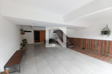 Casa à venda com 250m², 4 quartos e 4 vagas Casa à venda com 250m², 4 quartos e 4 vagasGaragem