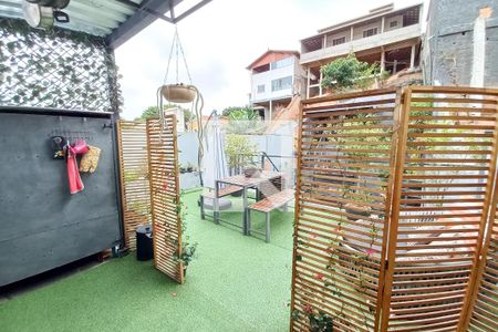 Casa à venda com 250m², 4 quartos e 4 vagas Casa à venda com 250m², 4 quartos e 4 vagasÁrea Gourmet