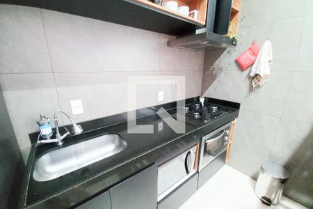 Casa à venda com 250m², 4 quartos e 4 vagas Casa à venda com 250m², 4 quartos e 4 vagasCozinha