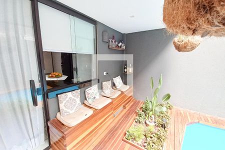 Casa à venda com 250m², 4 quartos e 4 vagas Casa à venda com 250m², 4 quartos e 4 vagasÁrea Gourmet
