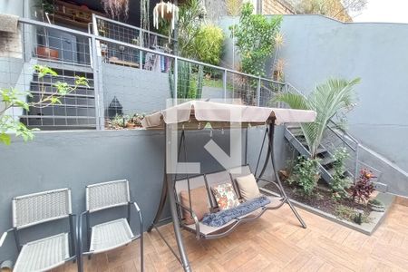 Casa à venda com 250m², 4 quartos e 4 vagas Casa à venda com 250m², 4 quartos e 4 vagasÁrea Gourmet