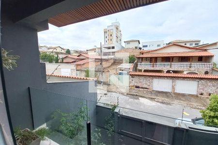 Casa à venda com 250m², 4 quartos e 4 vagas Casa à venda com 250m², 4 quartos e 4 vagasVista do Quarto 2 - Suíte