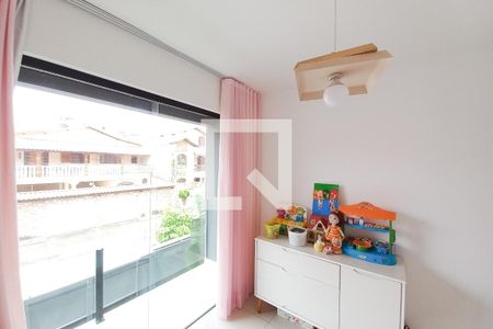 Casa à venda com 250m², 4 quartos e 4 vagas Casa à venda com 250m², 4 quartos e 4 vagasQuarto 2 - Suíte