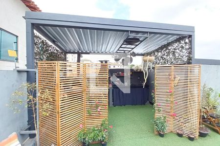 Casa à venda com 250m², 4 quartos e 4 vagas Casa à venda com 250m², 4 quartos e 4 vagasÁrea Gourmet