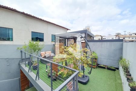 Casa à venda com 250m², 4 quartos e 4 vagas Casa à venda com 250m², 4 quartos e 4 vagasÁrea Gourmet
