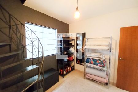 Casa à venda com 250m², 4 quartos e 4 vagas Casa à venda com 250m², 4 quartos e 4 vagasCloset do Quarto 3 - Suíte