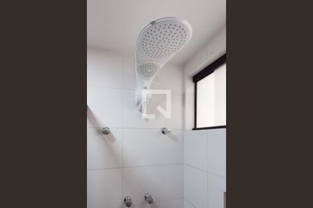 Casa à venda com 250m², 4 quartos e 4 vagas Casa à venda com 250m², 4 quartos e 4 vagasBanheiro Social