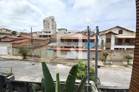 Vista do Quarto 1 de casa à venda com 4 quartos, 250m² em Canaa, Belo Horizonte