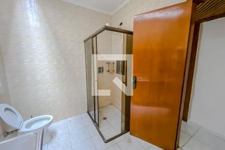 Casa à venda com 400m², 4 quartos e 8 vagas Casa à venda com 400m², 4 quartos e 8 vagasBanheiro