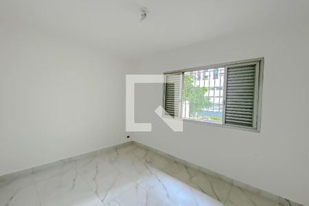 Quarto de casa para alugar com 4 quartos, 400m² em Jardim Analia Franco, São Paulo