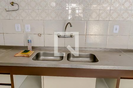 Casa à venda com 400m², 4 quartos e 8 vagas Casa à venda com 400m², 4 quartos e 8 vagasDetalhe Cozinha