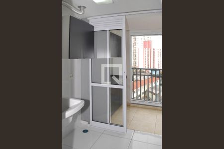 Apartamento à venda com 66m², 2 quartos e 2 vagas Apartamento à venda com 66m², 2 quartos e 2 vagasÁrea de Serviço