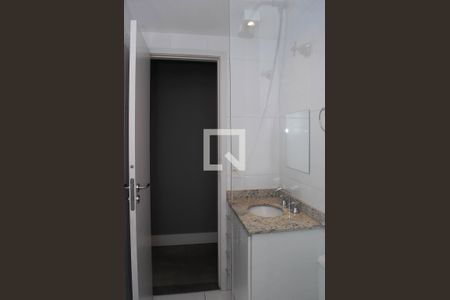 Apartamento à venda com 66m², 2 quartos e 2 vagas Apartamento à venda com 66m², 2 quartos e 2 vagasBanheiro 2