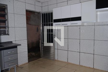 Casa para alugar com 50m², 1 quarto e sem vagacozinha 