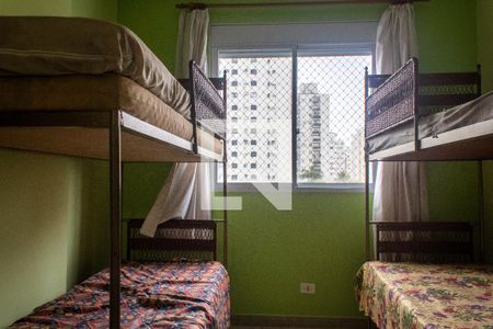 Quarto 1  de apartamento para alugar com 4 quartos, 90m² em Pitangueiras, Guarujá
