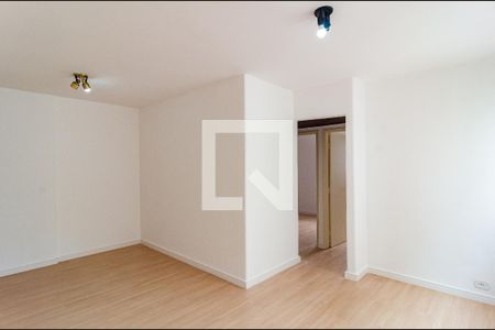 Sala de apartamento para alugar com 2 quartos, 62m² em Parque Imperial, São Paulo