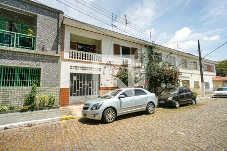 Casa à venda com 180m², 3 quartos e 1 vagaFachada
