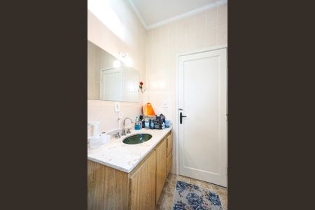 Casa à venda com 180m², 3 quartos e 1 vagaBanheiro social