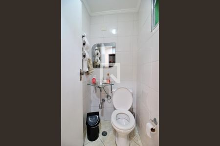 Lavabo de casa de condomínio para alugar com 2 quartos, 65m² em Jardim Vila Rica, Santo André