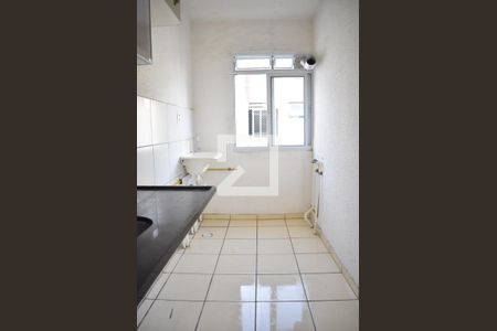 Apartamento para alugar com 44m², 2 quartos e 1 vagaCozinha e Área de Serviço