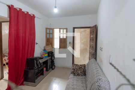 Sala de casa para alugar com 2 quartos, 65m² em São Gonçalo, Salvador