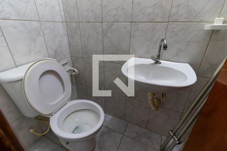 Casa de condomínio à venda com 66m², 2 quartos e 1 vagaLavabo
