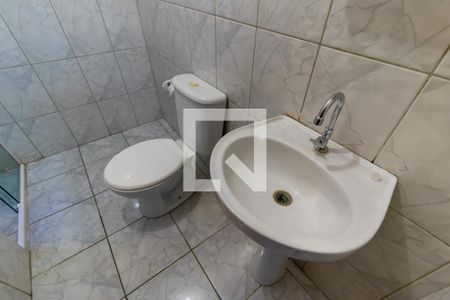 Casa de condomínio à venda com 66m², 2 quartos e 1 vagaBanheiro