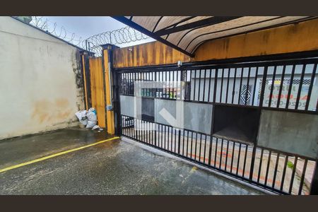 Casa de condomínio à venda com 66m², 2 quartos e 1 vagaGaragem