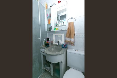 Casa à venda com 200m², 3 quartos e 4 vagasBanheiro da Suíte 2