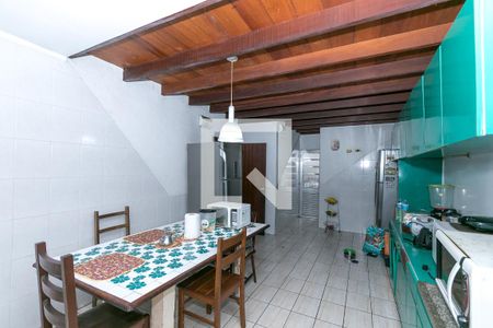 Casa à venda com 200m², 3 quartos e 4 vagasCozinha