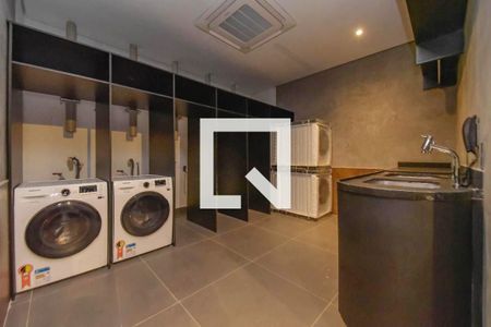 Studio para alugar com 25m², 0 quarto e sem vaga Studio para alugar com 25m², 0 quarto e sem vagaLavanderia