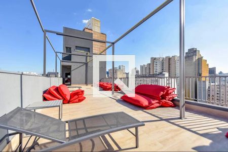 Studio para alugar com 25m², 0 quarto e sem vaga Studio para alugar com 25m², 0 quarto e sem vagaTerraço