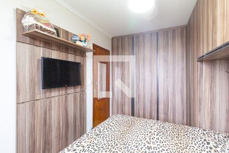 Quarto 1 de apartamento à venda com 2 quartos, 58m² em Jardim Roberto, Osasco