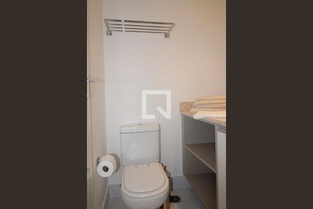 Apartamento para alugar com 75m², 2 quartos e 2 vagas Apartamento para alugar com 75m², 2 quartos e 2 vagasBanheiro Corredor