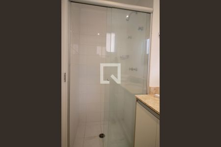 Apartamento para alugar com 75m², 2 quartos e 2 vagas Apartamento para alugar com 75m², 2 quartos e 2 vagasBanheiro da Suíte