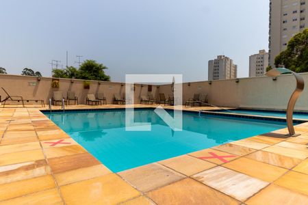 Apartamento à venda com 82m², 2 quartos e 2 vagasÁrea comum - Piscina