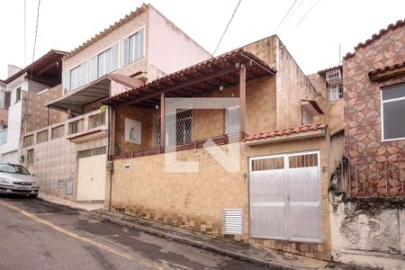 Casa de condomínio para alugar com 111m², 3 quartos e 2 vagasFachada