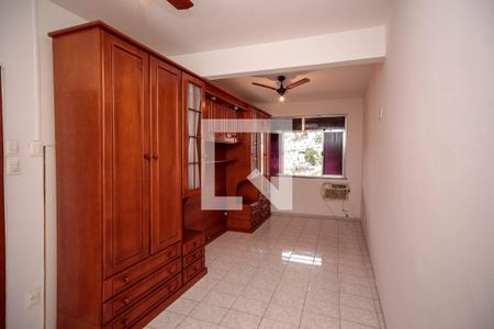 Quarto 1 de casa de condomínio para alugar com 3 quartos, 111m² em Méier, Rio de Janeiro