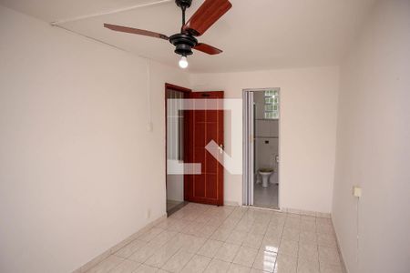 Casa de condomínio para alugar com 111m², 3 quartos e 2 vagasSuíte