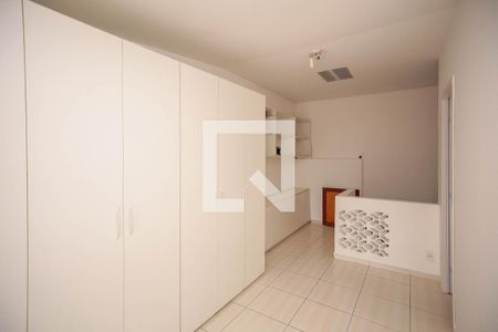 Casa de condomínio para alugar com 111m², 3 quartos e 2 vagasSala 2