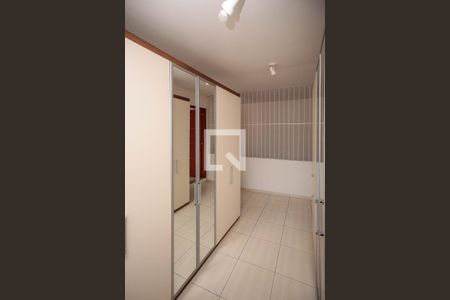Casa de condomínio para alugar com 111m², 3 quartos e 2 vagasCloset Suíte