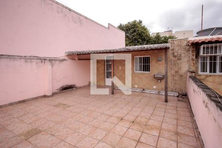 Casa de condomínio para alugar com 111m², 3 quartos e 2 vagasTerraço