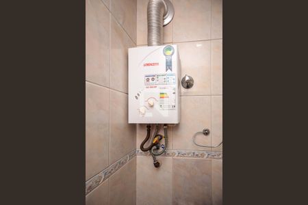 Casa de condomínio para alugar com 111m², 3 quartos e 2 vagasBanheiro